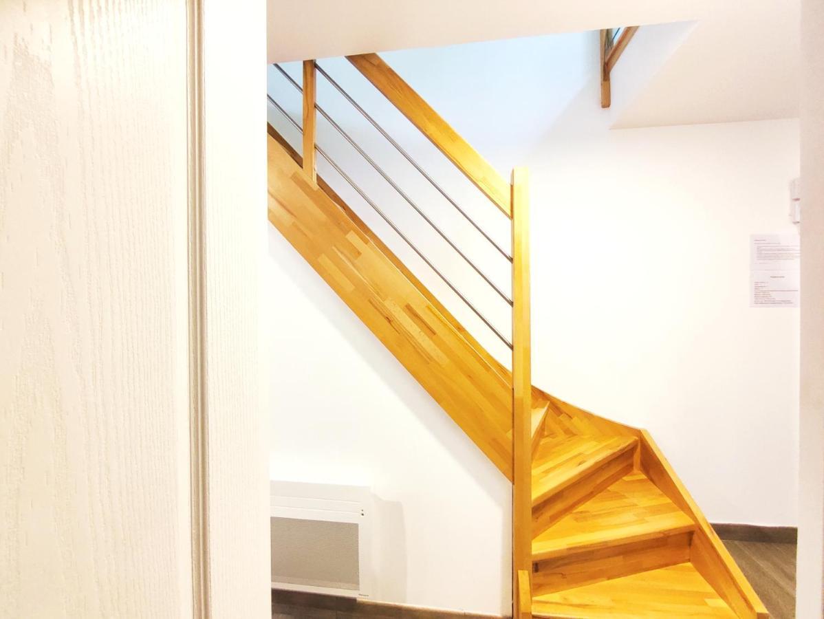 ⁂⁂ Le Grand Duc Cledicihome / Magnifique Vue Sur Les Montagnes / 4 Kms De Gerardmer ! ⁂⁂ Apartment